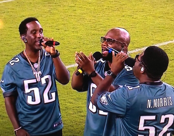  Boyz II Men sing the National Anthem before the Philadelphia Eagles vs. Atlanta Falcon game 2018